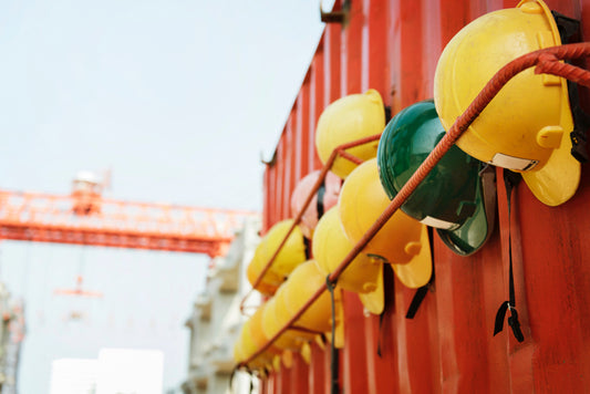 Women’s Construction Clothing: What You Need For The Job